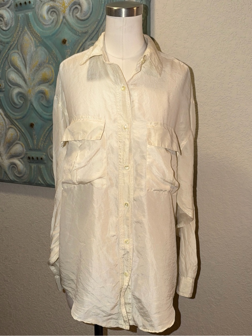 Vintage 90s The Limited 100% Silk Shirt Medium Ivory Oversized Button Down